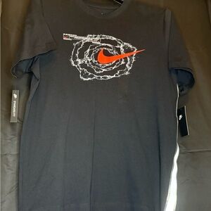 Nike Graphic T-Shirt (Black/Red Swoosh Galaxy Design) – New With Tags